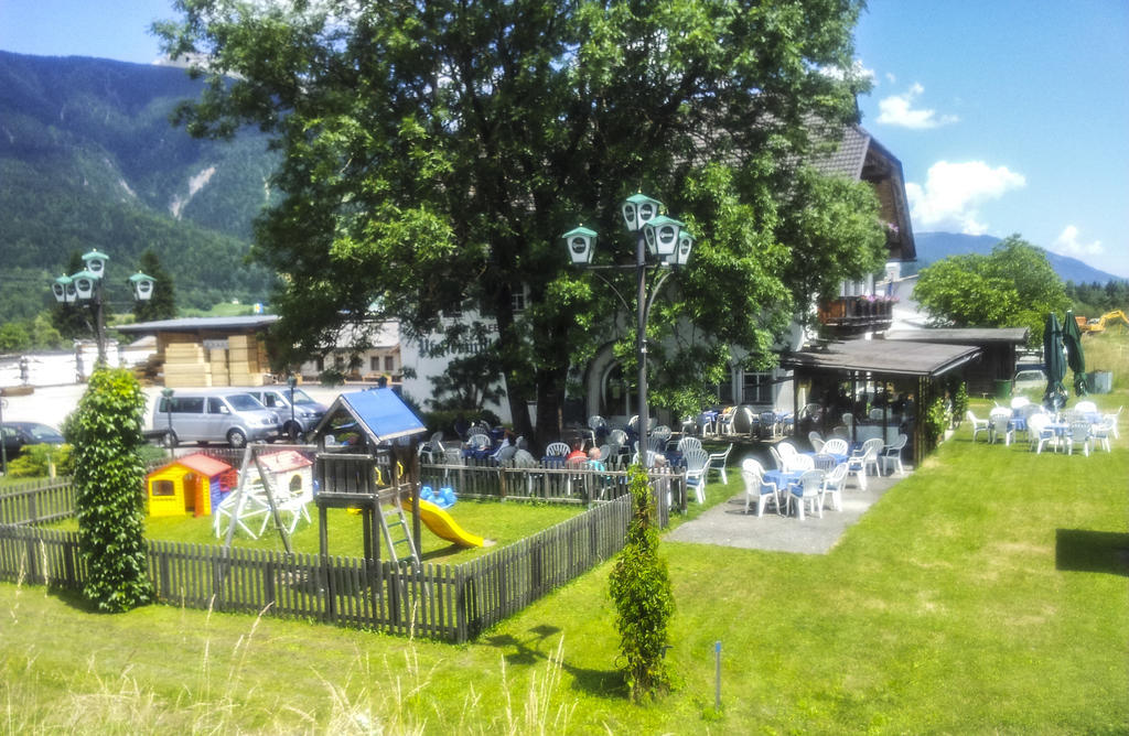 Landgasthof Pfeffermuehle Kotschach-Mauthen Luaran gambar