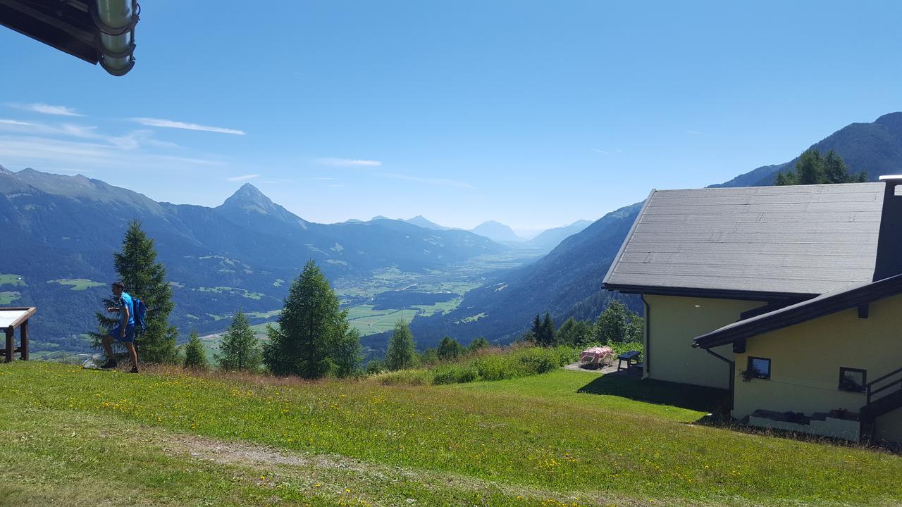 Landgasthof Pfeffermuehle Kotschach-Mauthen Luaran gambar
