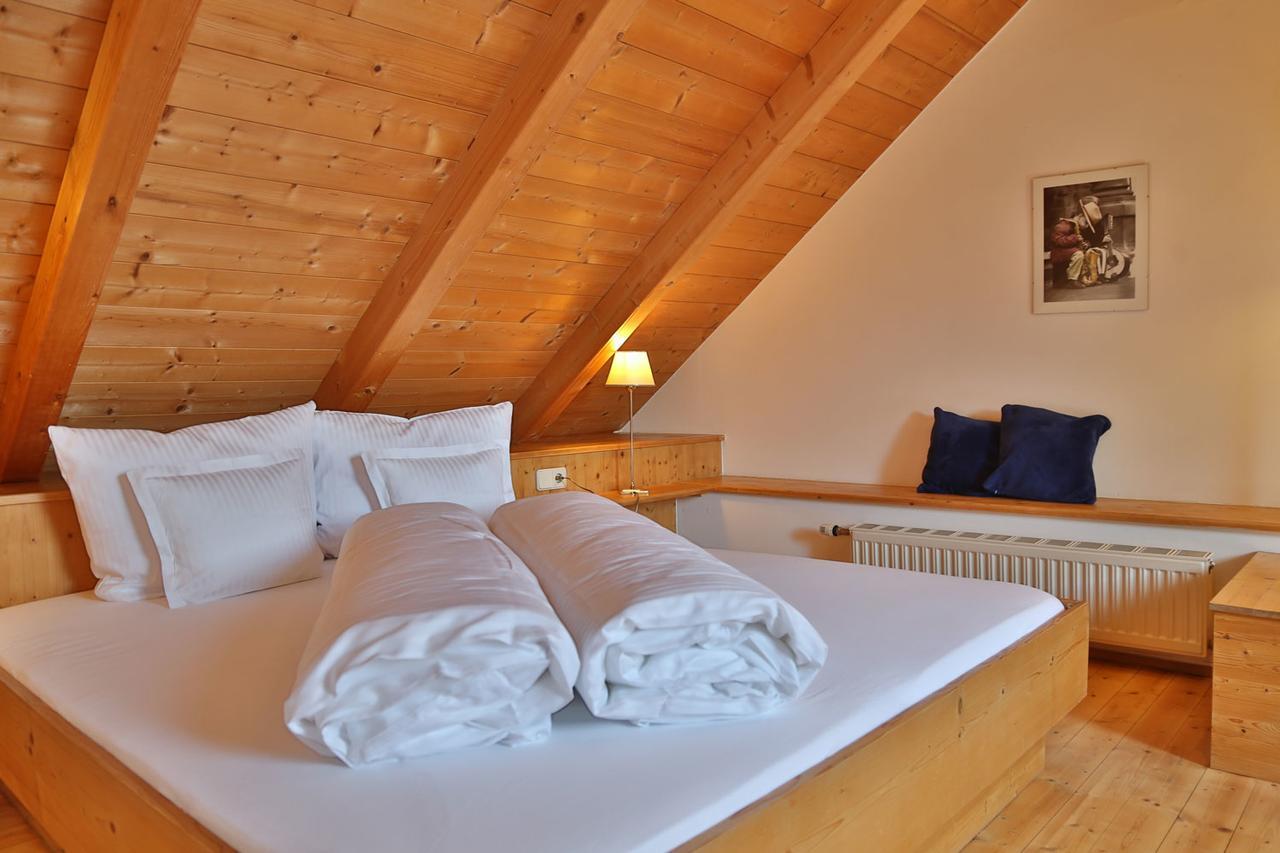 Landgasthof Pfeffermuehle Kotschach-Mauthen Luaran gambar