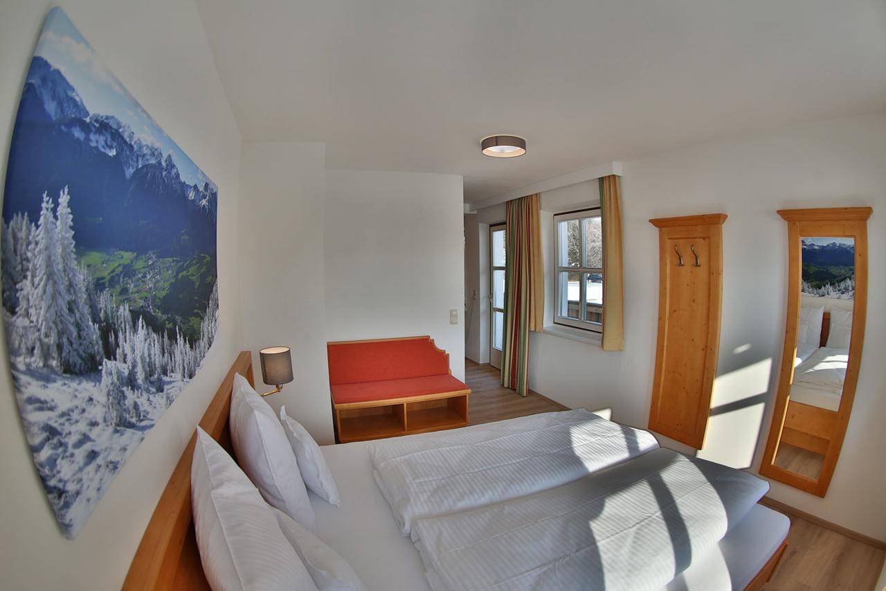 Landgasthof Pfeffermuehle Kotschach-Mauthen Luaran gambar